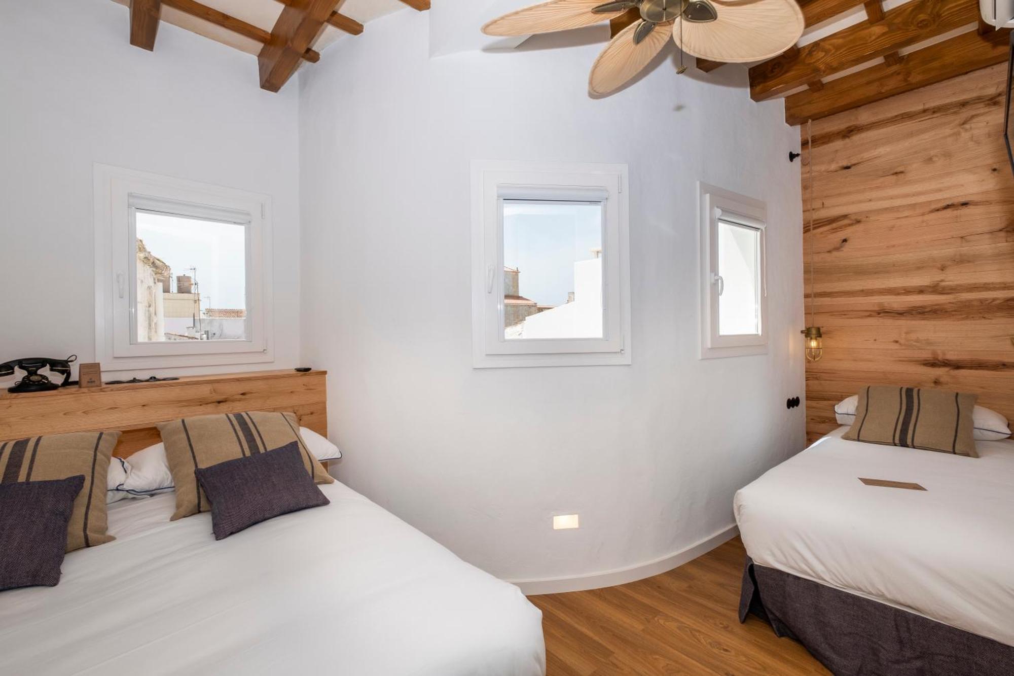 Nao Catedral Boutique Hotel Ciutadella  Rom bilde